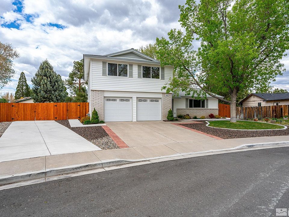 1st image of 2057 Mesa Vista Dr