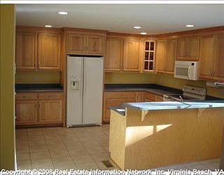 3rd image of 3708 Mulberry Ln