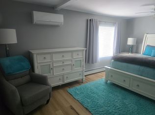 855 Somers Rd, East Longmeadow, MA 01028