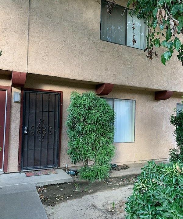 1st image of 888 Greenfield Ave APT H