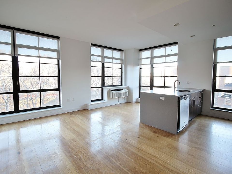 1st image of 180 Nassau St APT 5K