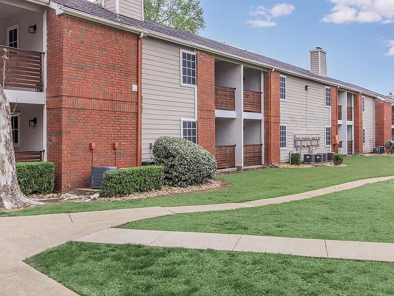The Jove Apartment Homes — Photo 2