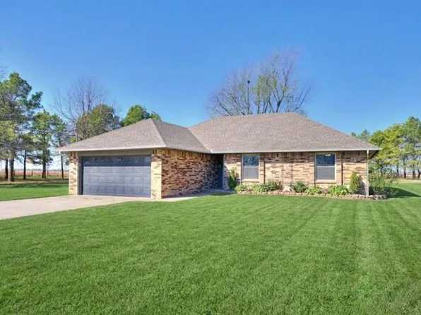 5345 Pine Creek Rd, Calumet, OK 73014
