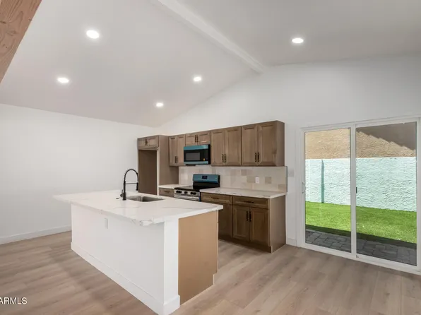 715 S SARANAC Avenue, Mesa, AZ 85208