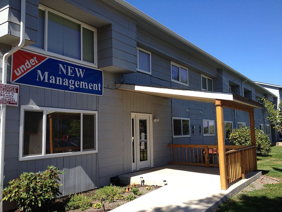 West Salem Apartments