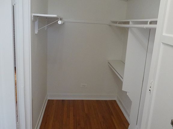 3rd image of 4107 N Kedzie Ave #2