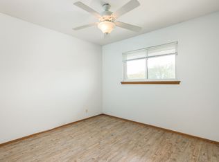 3505 S Ellen St #7, Saint Francis, WI 53235