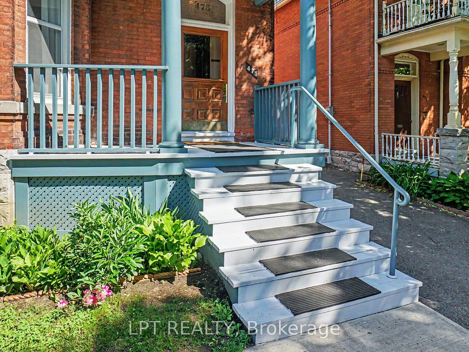 2 bed, $2,450 — Photo 3
