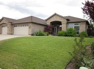 19319 Titleist Way, Redding, CA 96003