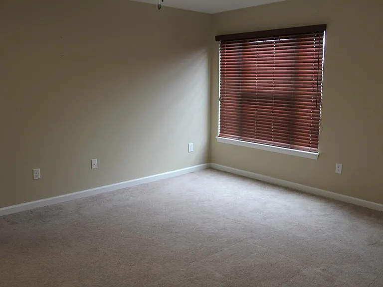 1258 Patriot Way — Photo 38