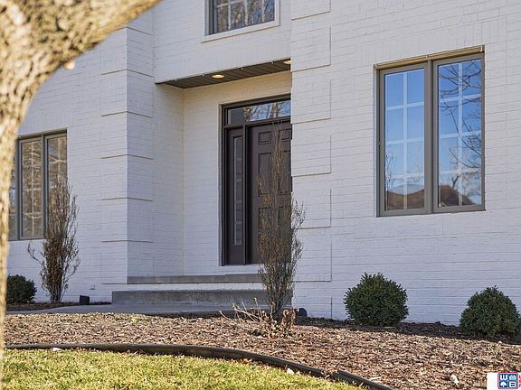 4th image of 6321 Black Forest Dr