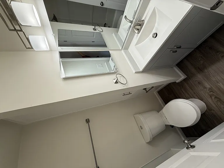 Grande Vista Apartments — Photo 29