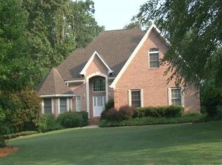 175 Hideaway Dr, Fayetteville, GA
