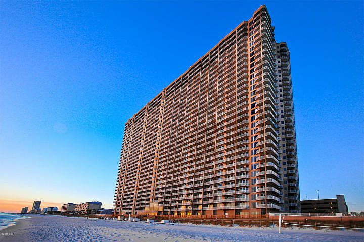 Tidewater Beach Resort 