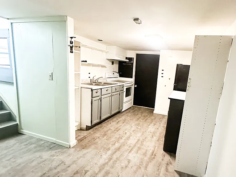 71 Sand Rd #A — Photo 14
