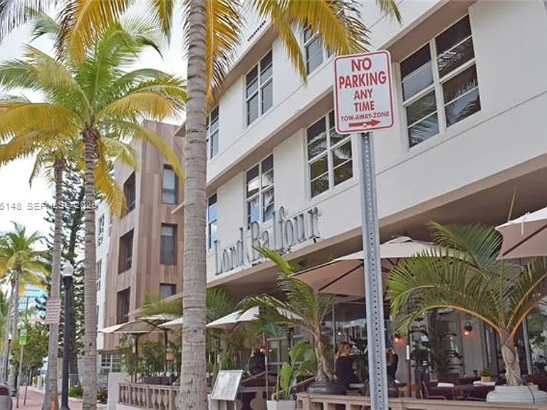 401 Ocean Dr #924 — Photo 28