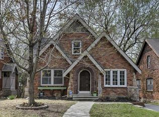 7122 Grand Ave, Kansas City, MO 64114