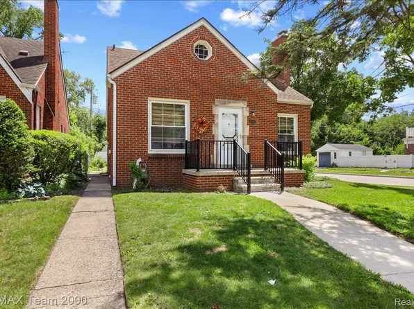 22941 Wilson Ave, Dearborn, MI 48128