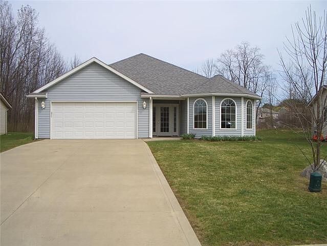 1st image of 124 Elderberry Dr