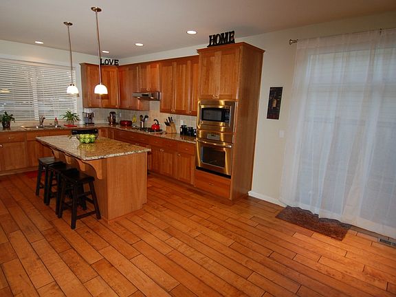 4th image of 5411 124th St NE