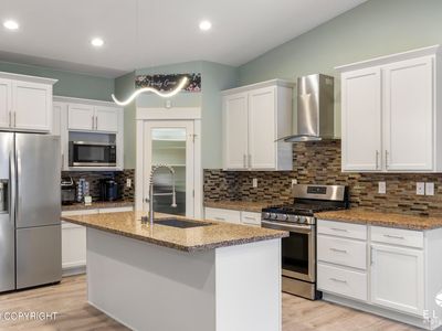2827 W Angela Dr, Wasilla, AK, 99623
