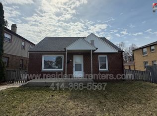 6621 W Lincoln Ave, Milwaukee, WI 53219