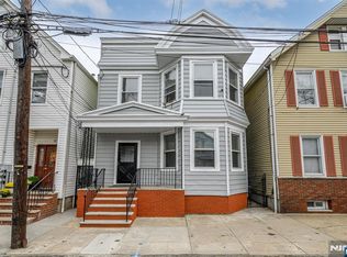 23 Komorn St, Newark, NJ 07105