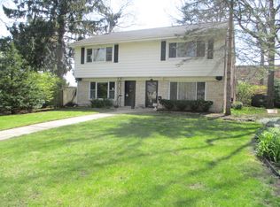 419 Greenleaf Ave, Wilmette, IL 60091
