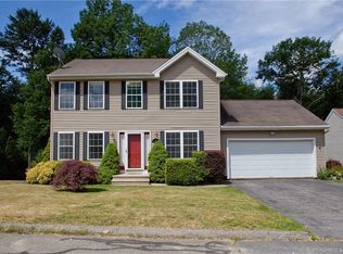 14 Arbor Ridge Rd, Torrington, CT 06790
