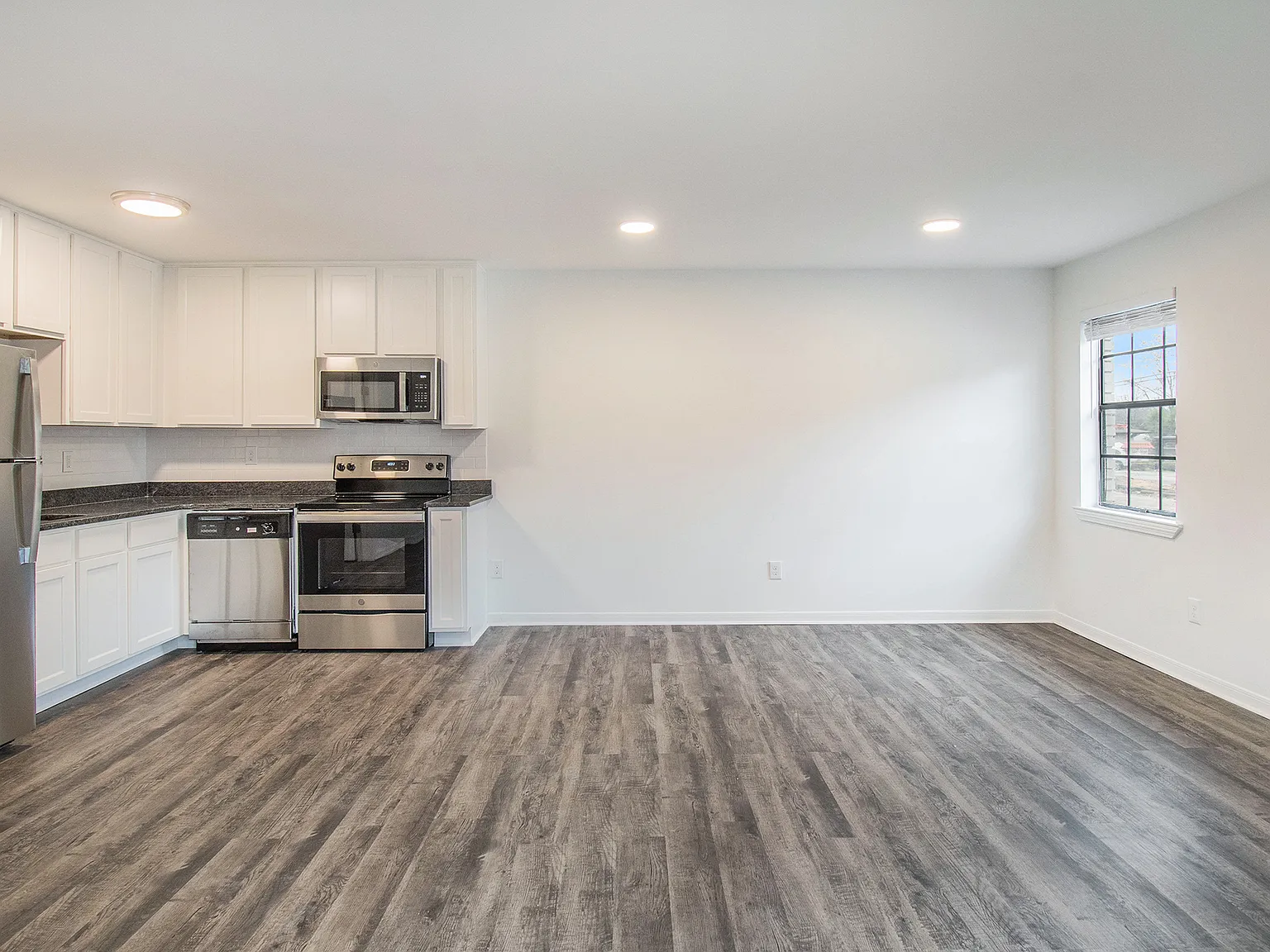 Greendale Apartments — Photo 4