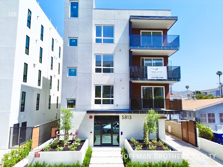 1st image of 5815 Lexington Ave #403