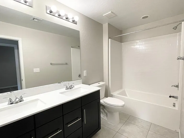 9458 Isla Lee Ave — Photo 8