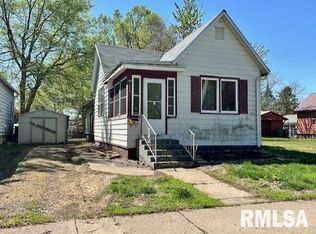 627 1st Ave, Clinton, IA 52732