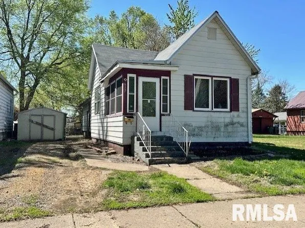 627 1st Ave, Clinton, IA 52732