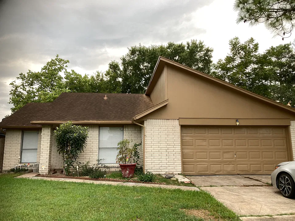 10418 Sagestar Ln