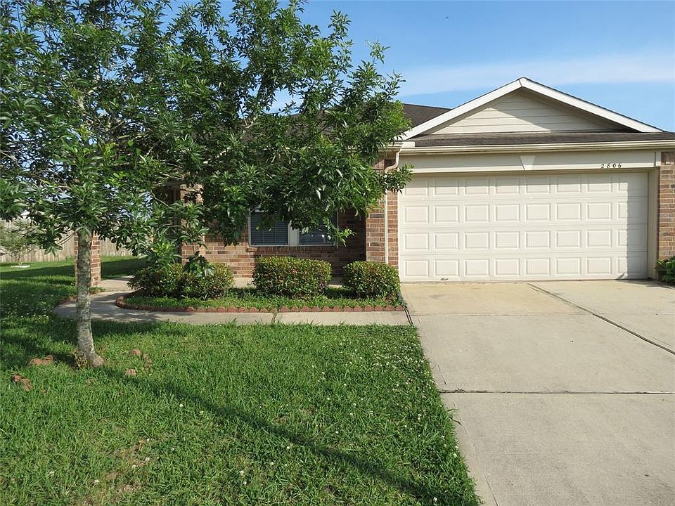 1st image of 2806 Katybriar Ln