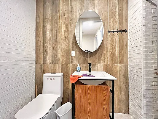 Rented by Doorway NYC, LLC | media 4