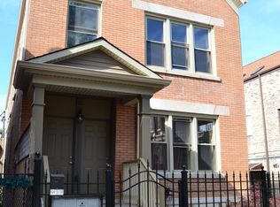 3648 W George St APT 2R, Chicago, IL 60618