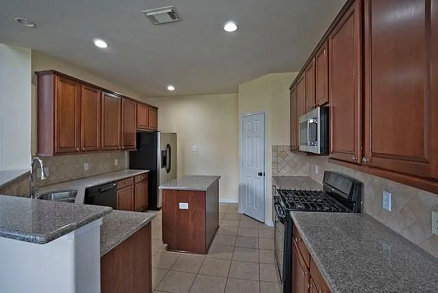 26635 Summerbend Hollow Ln — Photo 9