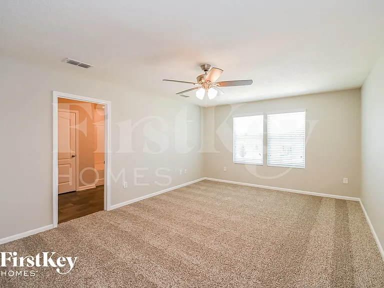 1939 April Oaks Dr — Photo 8