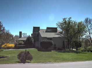 1435 Appletree Rd, Harrisburg, PA 17110