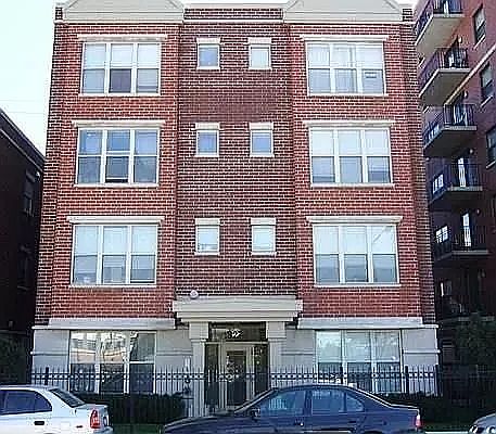 1st image of 1327 N Halsted St APT 1N