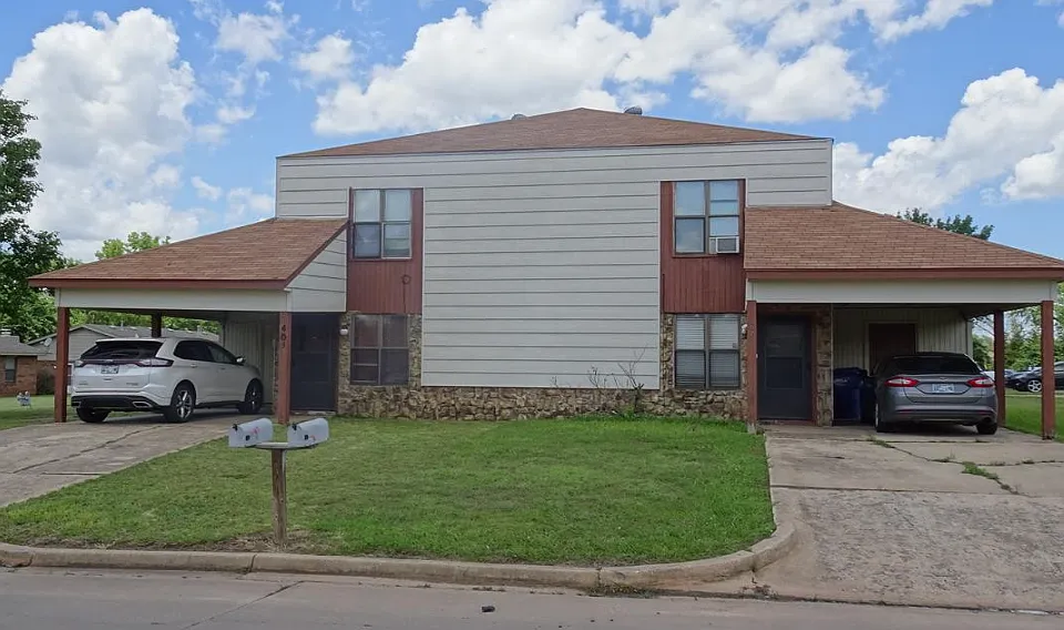 407 Woods Dr