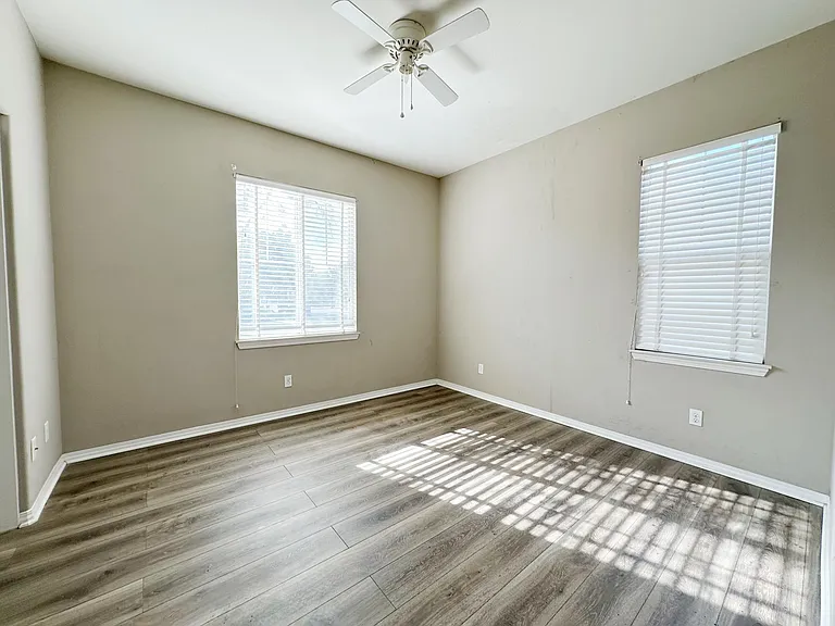 6222 Lafayette St — Photo 8