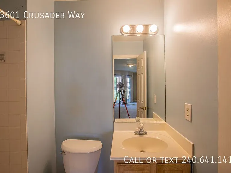 13601 Crusader Way — Photo 24