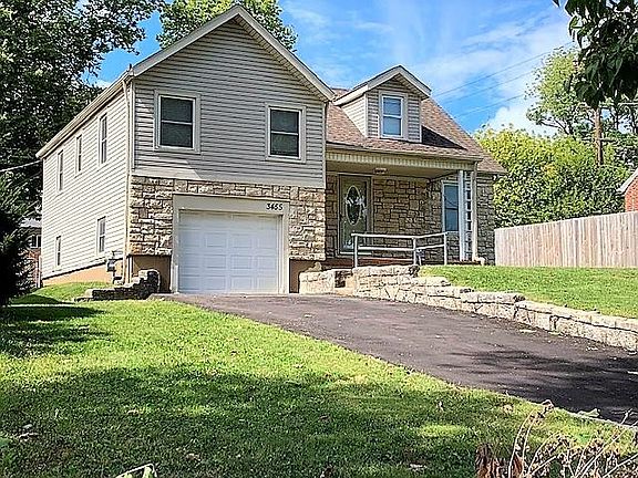 3rd image of 3455 Lindale Ave