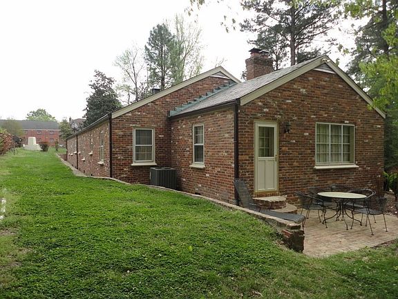 2nd image of 105 Fairview Ave