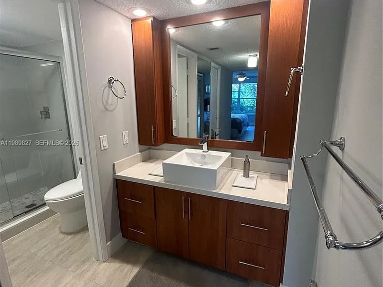 4017 N Cypress Dr #102 — Photo 7