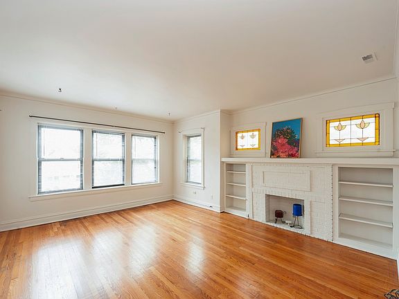 2nd image of 5310 W Foster Ave #2