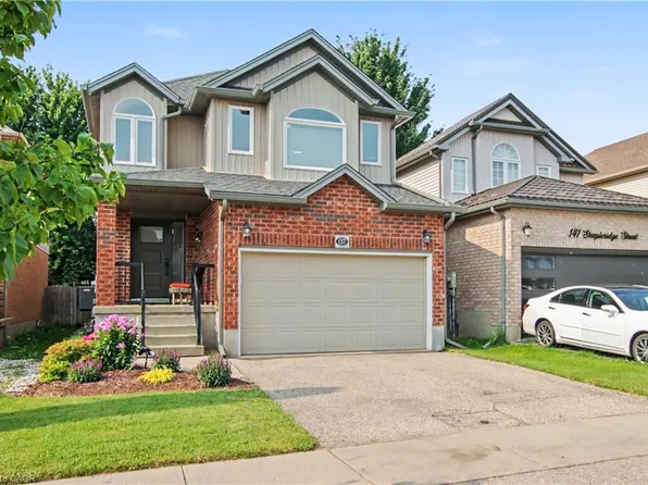 137 Steepleridge St, Kitchener, ON N2P 2W2